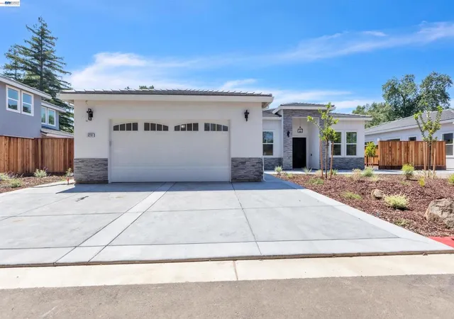1st image of 5210 Shirehills Lane, Carmichael, CA 95608 | MLS# 41136922