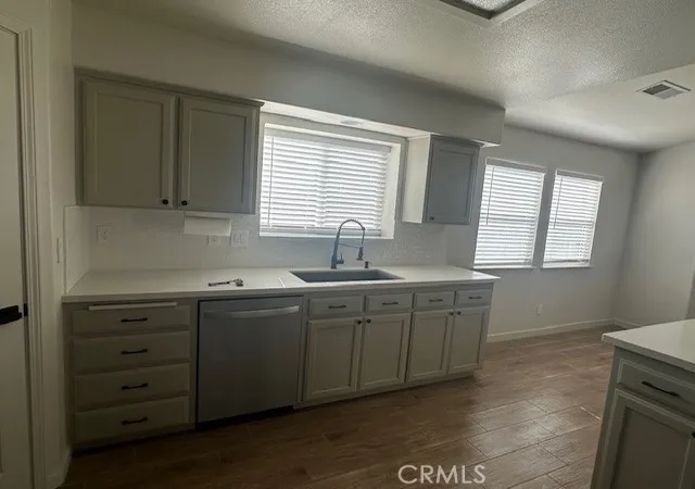 Homes for sale in Chowchilla, CA | 954 Calaveras, Chowchilla, CA 93610 | MLS# MC26120317