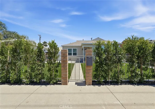 4th image of 12824 Osborne, Pacoima, CA 91331 | MLS# SR26119304