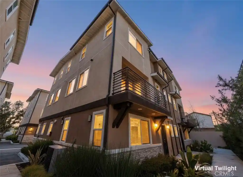 Condo for sale at 23238 Marigold, Torrance, CA 90502 | MLS# CV26119311