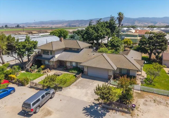 5th image of 23820 Potter Rd, Salinas, CA 93908 | MLS# ML82049541