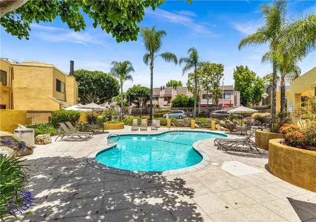 33rd image of 25761 Le Parc #72, Lake Forest, CA 92630 | MLS# OC26117655