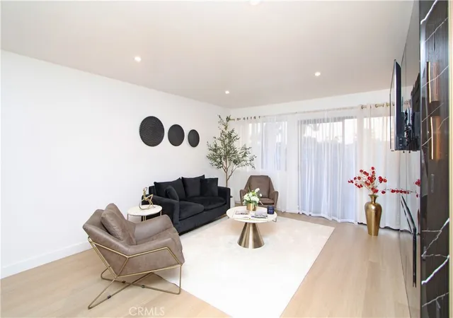 5th image of 1140 Pacific, Long Beach, CA 90813