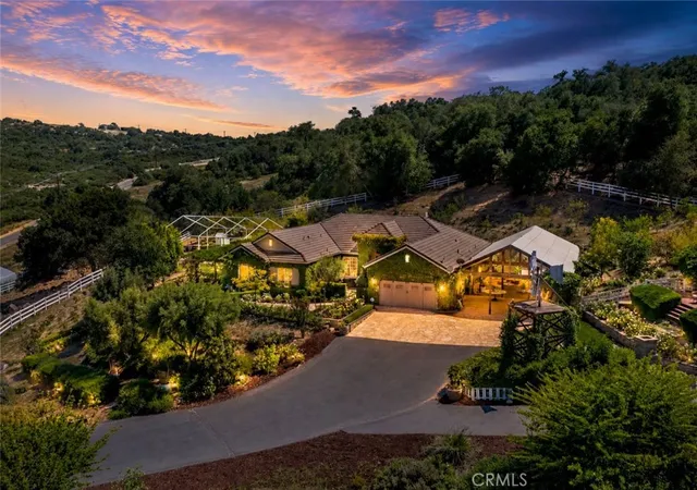 2nd image of 43455 Corona Cala Camino, Murrieta, CA 92562 | MLS# SW26120164