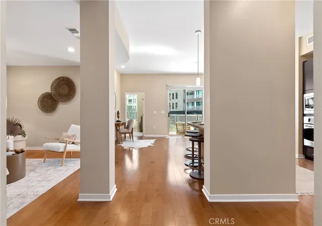 4th image of 21 Gramercy #312, Irvine, CA 92612 | MLS# PW26120527