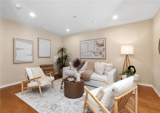5th image of 21 Gramercy #312, Irvine, CA 92612 | MLS# PW26120527