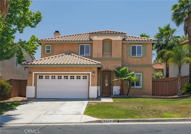 2nd image of 7579 Isla, Hemet, CA 92545 | MLS# IV26117393