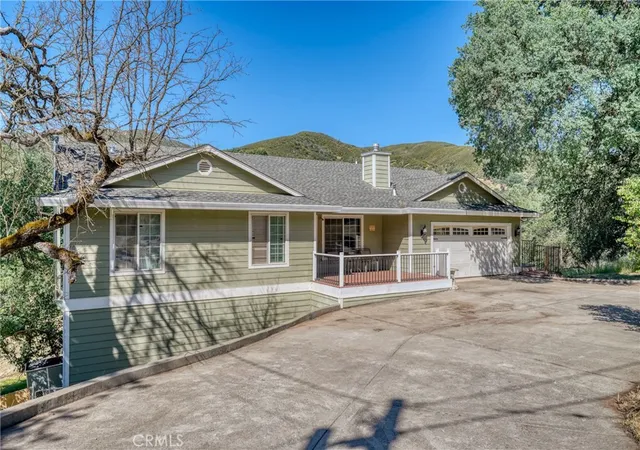 Photo 3 of Single family home for sale at 3409 Wolf Crk, Clearlake Oaks, CA 95423 | MLS# LC26120625 | Listing updated on 2026-09-12