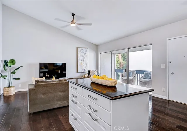 5th image of 826 Camino Real #202, Redondo Beach, CA 90277 | MLS# SB26115933