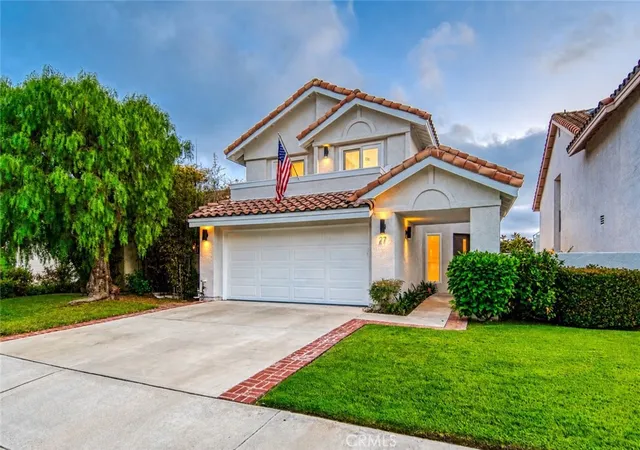 Photo 3 of Single family home for sale at 27 Palm Beach Ct, Dana Point, CA 92629 | MLS# OC26118582 | Listing updated on 2026-10-03