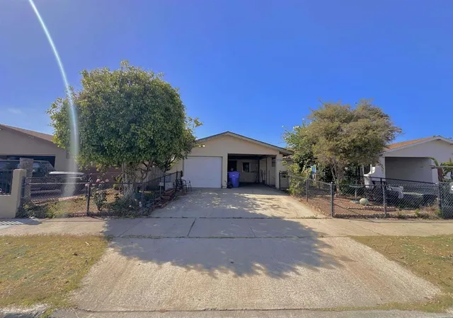 2nd image of 4750 Calle Estrella, Oceanside, CA 92057 | MLS# PTP2604250