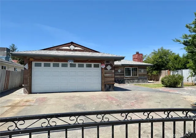 Homes for sale in Madera, CA | 1620 N D, Madera, CA 93638 | MLS# FR26120676