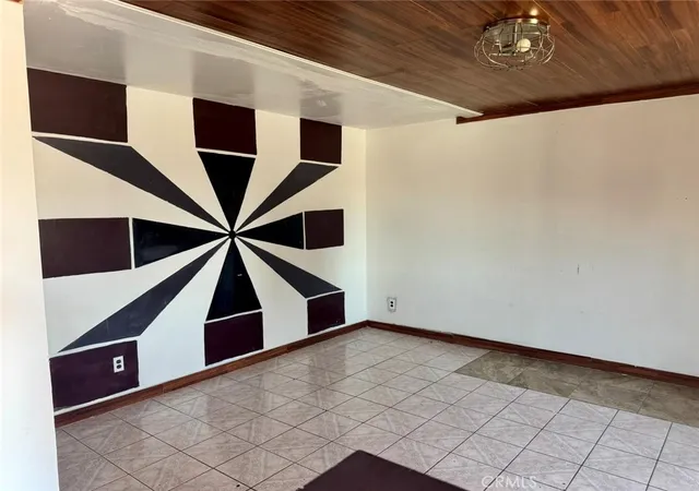 3rd image of 1620 N D, Madera, CA 93638 | MLS# FR26120676