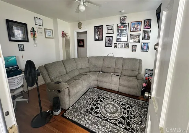 4th image of 1405 Chester Ave, Bakersfield, CA 93304 | MLS# SR26118332