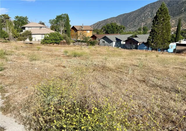 4th image of 4228 N End, Frazier Park, CA 93225 | MLS# SR26120727