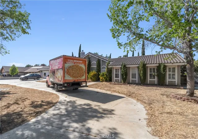 2nd image of 3735 Paula, Lancaster, CA 93535 | MLS# SR26112505