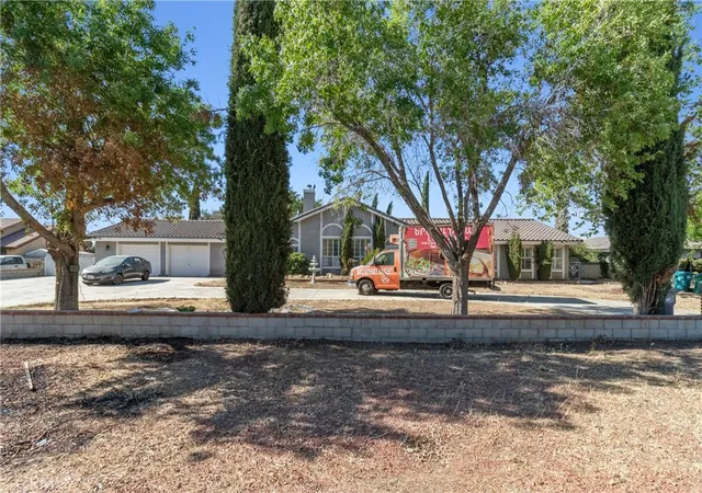 3rd image of 3735 Paula, Lancaster, CA 93535 | MLS# SR26112505