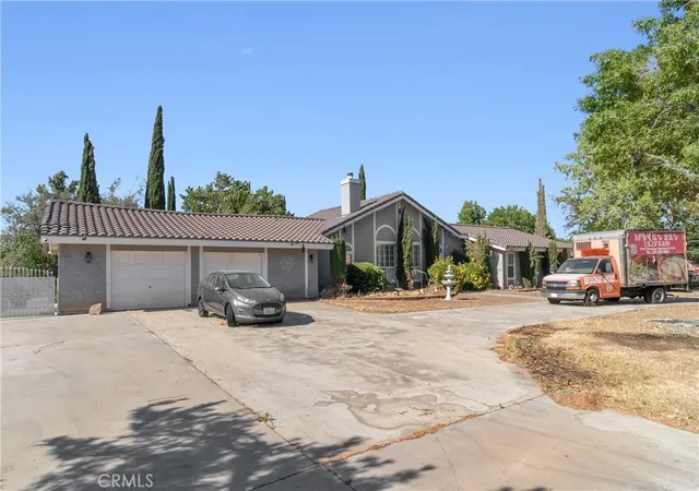 4th image of 3735 Paula, Lancaster, CA 93535 | MLS# SR26112505
