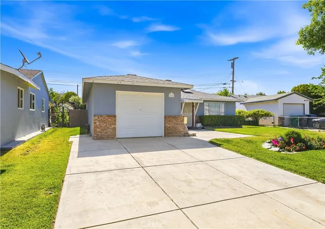3rd image of 45308 Newtree Ave, Lancaster, CA 93534 | MLS# SR26120749