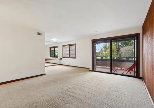 Homes for sale in Santa Cruz, CA | 321 Broadway, Santa Cruz, CA 95060 | Houzeo