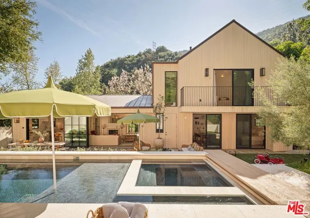 1st image of 3640 Mandeville Canyon Rd, Los Angeles, CA 90049 | MLS# 26842421