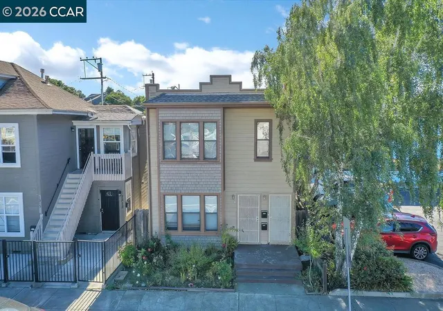 Photo 2 of Multi family home for sale at 1319 1321 Sacramento St, Vallejo, CA 94590 | MLS# 41136995 | Listing updated on 2026-09-28