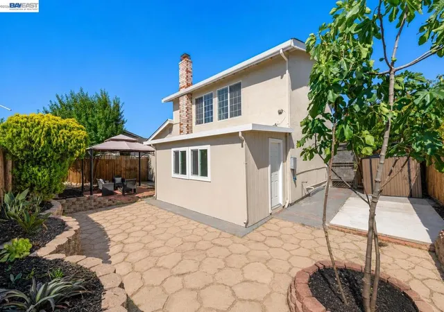 Homes for sale in Union City, CA | 3133 Sugar Beet Way, Union City, CA 94587 | MLS# 41136998