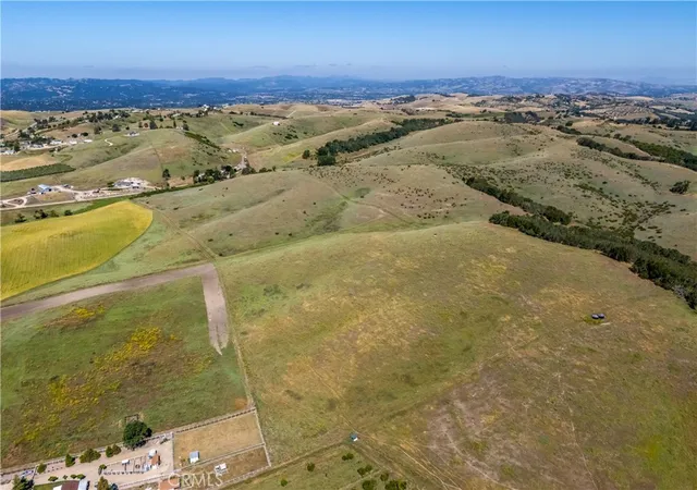 Homes for sale in Templeton, CA | 2771 Poco Rd, Templeton, CA 93465 | MLS# NS26120710