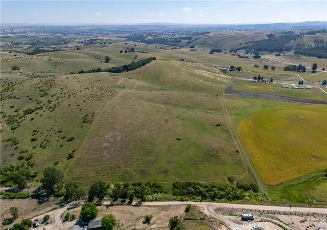Homes for sale in Templeton, CA | 2771 Poco Rd, Templeton, CA 93465 | MLS# NS26120710
