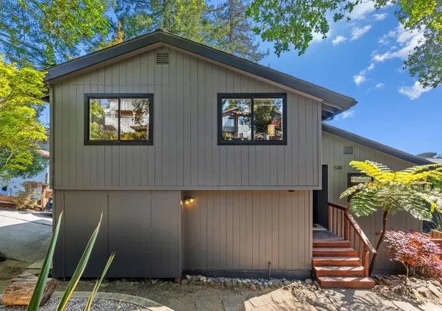 Photo 3 of Sale Pending at 530 Santa Marguarita Dr, Aptos, CA 95003 | MLS# ML82049624 | Listing updated on 2026-09-10
