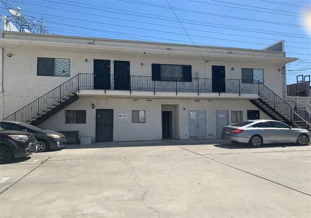 4th image of 5665 Whitnall, North Hollywood, CA 91601 | MLS# BB26120769