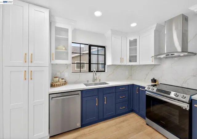 Photo 1 of Condo for sale at 610 Cyn Woods Ct #D, San Ramon, CA 94582 | MLS# 41137004 | Listing updated on 2026-10-03