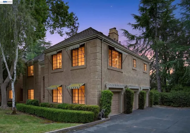 Photo 2 of Condo for sale at 610 Cyn Woods Ct #D, San Ramon, CA 94582 | MLS# 41137004 | Listing updated on 2026-10-03