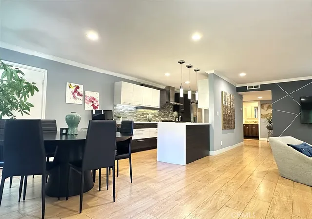 3rd image of The Highlands, Los Angeles, CA 90068