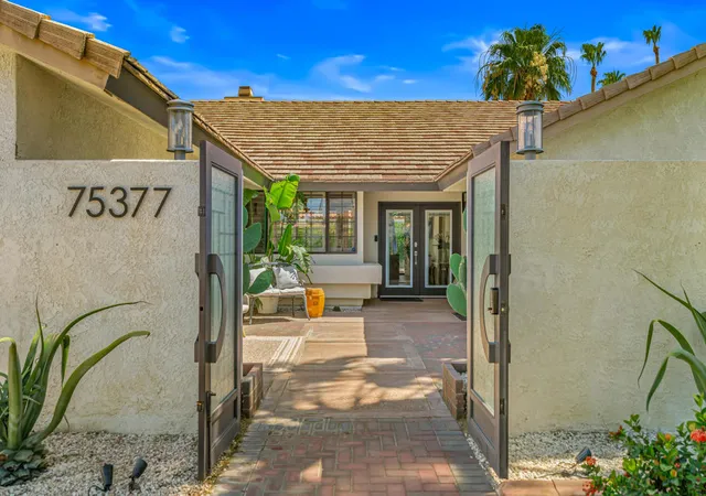 Photo 3 of Single family home for sale at 75377 Montecito Dr, Indian Wells, CA 92210 | MLS# 219148736PS | Listing updated on 2026-09-23