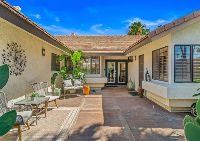 Photo 3 of Single family home for sale at 75377 Montecito Dr, Indian Wells, CA 92210 | MLS# 219148736PS | Listing updated on 2026-09-23