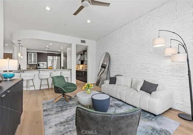 3rd image of 21 Gramercy #220, Irvine, CA 92612 | MLS# OC26120911