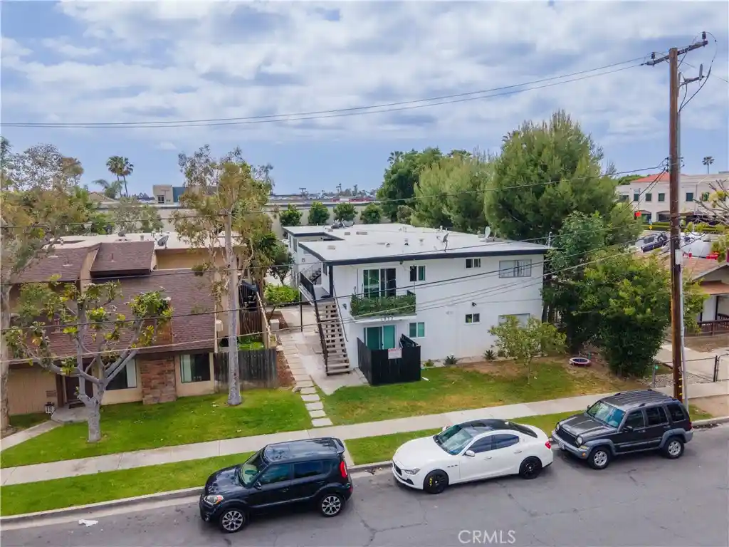 Photo 1 of Multi family home for sale at 1032 Bonita, Tustin, CA 92780 | MLS# NP26120958 | Listing updated on 2026-08-24