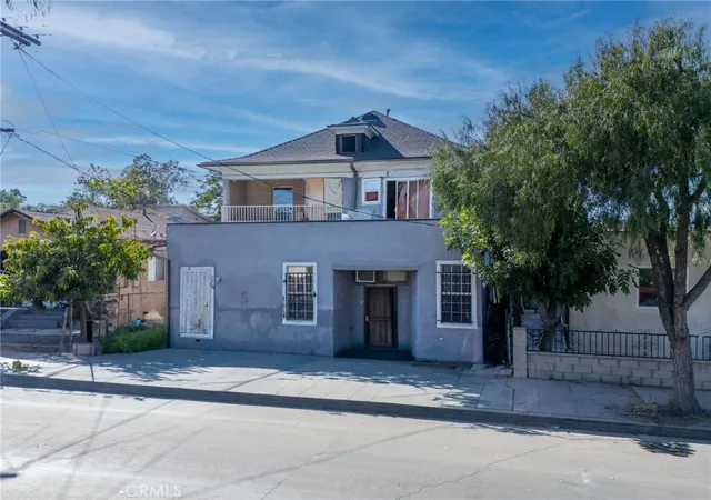 3rd image of 669 N Boyle, Los Angeles, CA 90033 | MLS# CV26120984