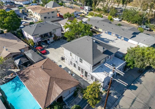 9th image of 669 N Boyle, Los Angeles, CA 90033 | MLS# CV26120984