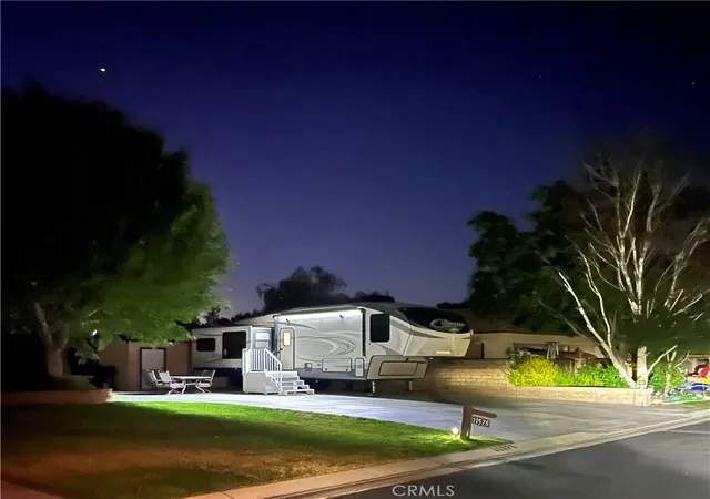 2nd image of 11575 Wedgewood, Apple Valley, CA 92308 | MLS# IV26121001