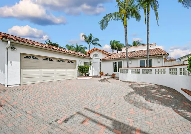 4th image of 5874 Lamas St, San Diego, CA 92122 | MLS# NDP2605333