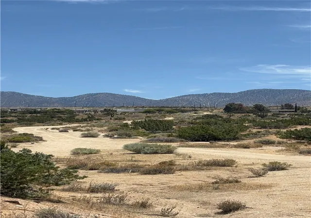 2nd image of 0 126th, Pearblossom, CA 93553 | MLS# SR26120388