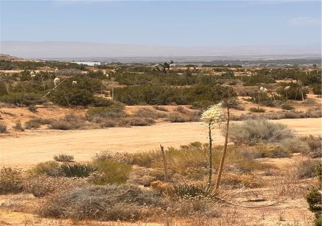 4th image of 0 126Th, Pearblossom, CA 93553 | MLS# SR26120388