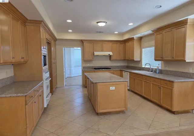 22nd image of 3229 Angelus Ave, Rosemead, CA 91770 | MLS# 41137018