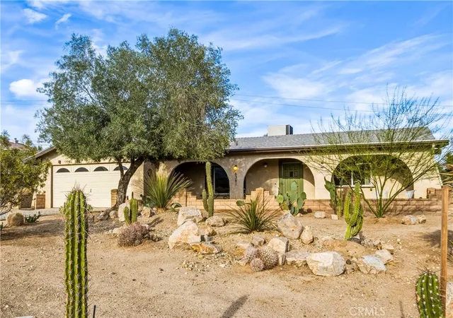 Homes for sale in Yucca Valley, CA | 6381 Airway Ave, Yucca Valley, CA 92284 | MLS# JT26121096
