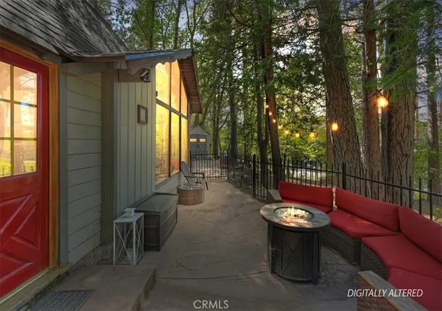 Homes for sale in Crest Park, CA | 27596 Oak Knoll, Crest Park, CA 92326 | MLS# IG26121089