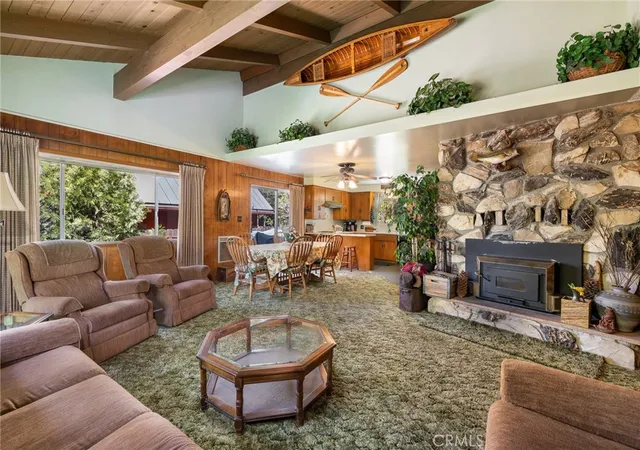Photo 3 of Single family home for sale at 38980 Lake Point Ct, Bass Lake, CA 93604 | MLS# FR26120779 | Listing updated on 2026-06-29