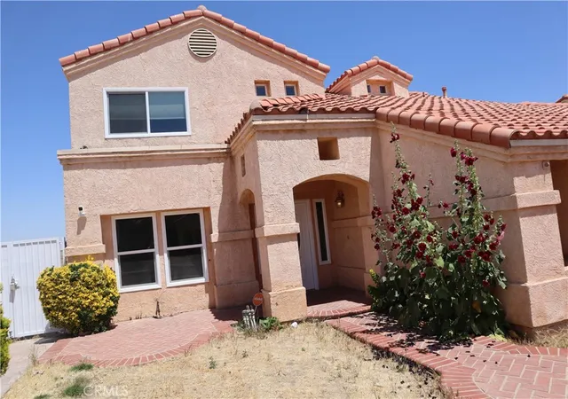 5th image of 37856 Ashlee Ct, Palmdale, CA 93550 | MLS# CV26121054