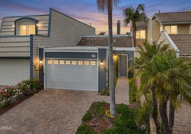 Photo 1 of Single family home for sale at 4451 Gateshead Bay, Oxnard, CA 93035 | MLS# V1-36791 | Listing updated on 2026-10-11